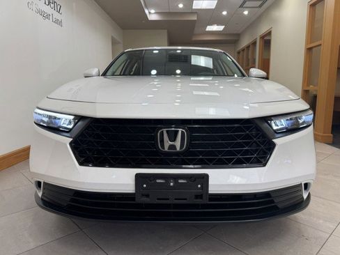 Used 2023 Honda Accord EX image 2