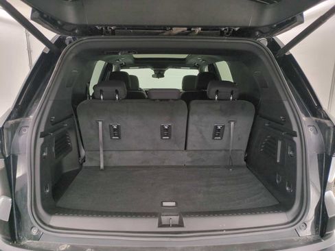 Used 2026 Chevrolet Traverse LT w/ Sun and Wheel Package image 31