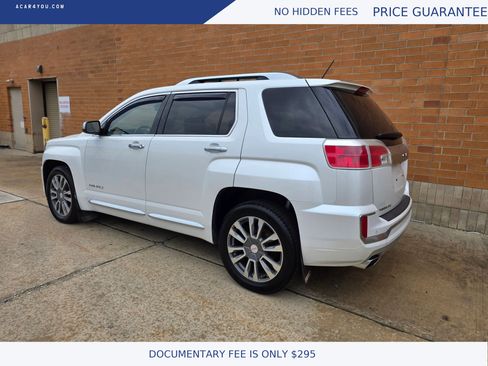 Used 2016 GMC Terrain Denali w/ Cargo Package AWD/4WD image 4