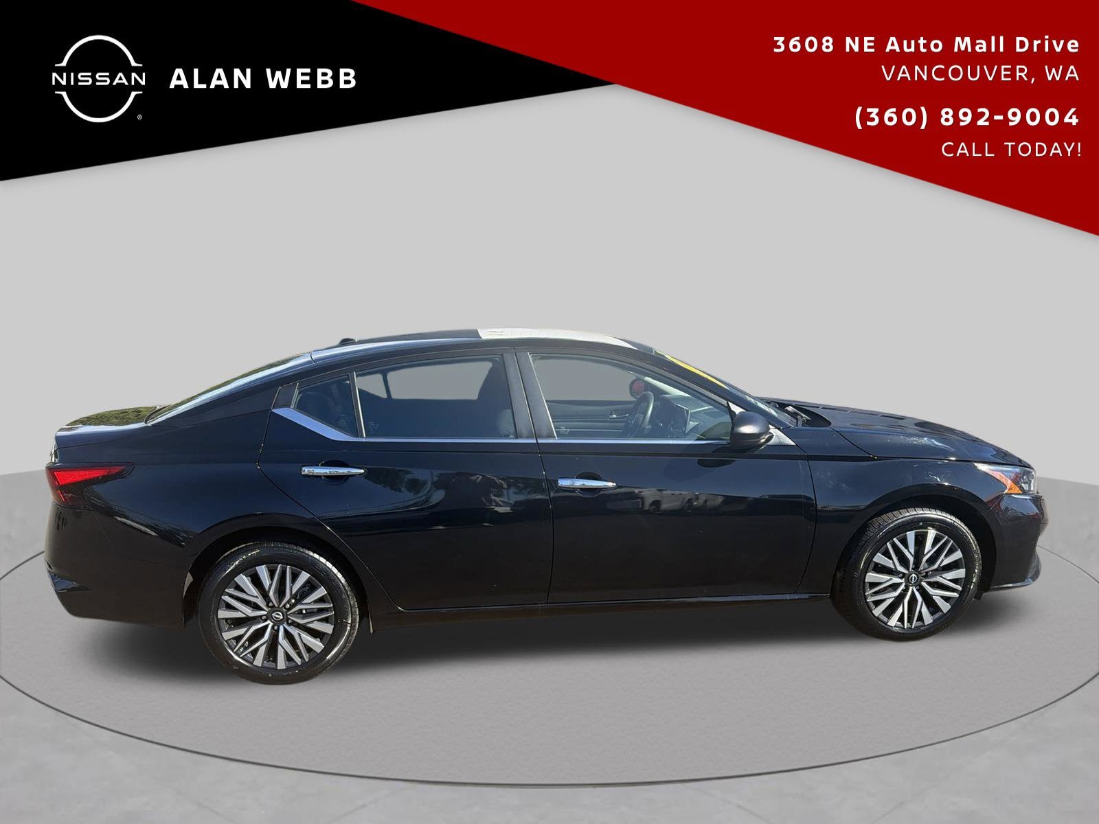 Used 2024 Nissan Altima 2.5 SV AWD/4WD image 2