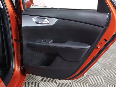 Used 2023 Kia Forte LXS w/ LXS Technology Package image 24