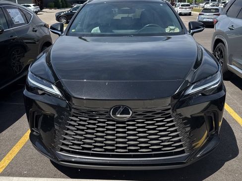 Used 2023 Lexus RX 350 Premium w/ Cold Area Package AWD/4WD image 2