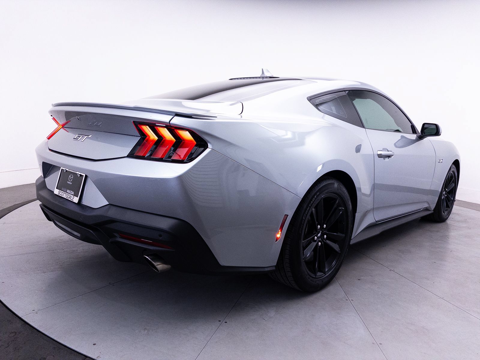 Used 2024 Ford Mustang GT RWD image 17