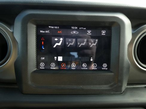 Used 2023 Jeep Gladiator Sport w/ Trailer Tow Package image 23