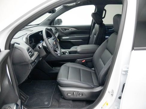 New 2026 Chevrolet Traverse LT w/ Enhanced Driving Package FWD image 24