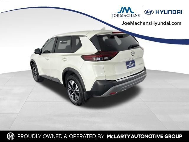 Used 2023 Nissan Rogue SV AWD/4WD image 8