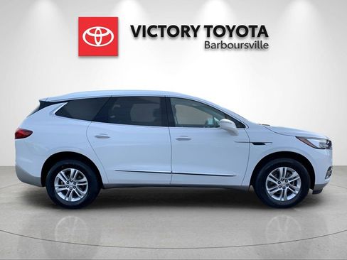 Used 2020 Buick Enclave Essence image 4
