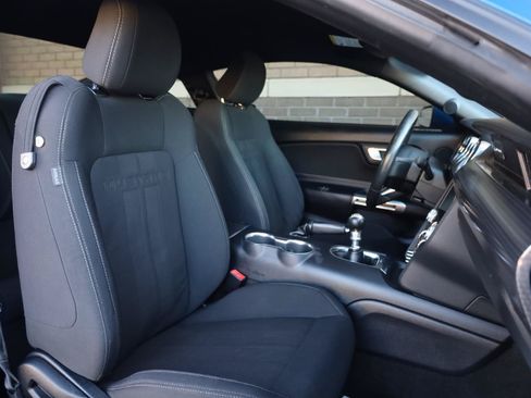 Used 2018 Ford Mustang GT w/ GT Performance Package RWD image 21