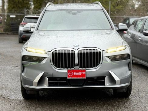 Used 2023 BMW X7 xDrive40i w/ Executive Package image 2