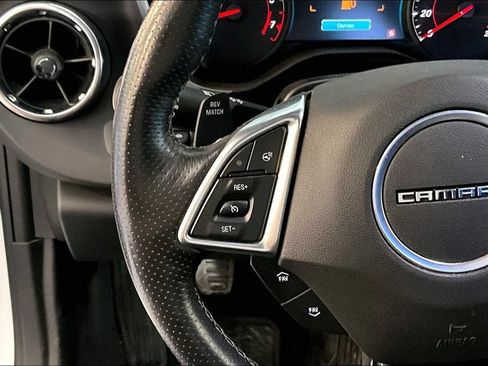 Used 2016 Chevrolet Camaro SS RWD image 7