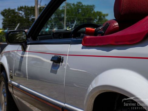 Used 1989 Ford Mustang LX RWD image 52