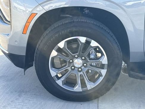 Used 2026 Chevrolet Tahoe LT w/ Comfort Package RWD image 34