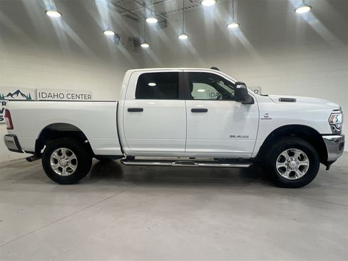 Used 2024 RAM 2500 Big Horn image 9