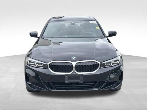 Certified 2025 BMW 330i xDrive Sedan w/ Premium Package AWD/4WD image 13