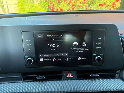 Used 2025 Kia Sportage LX image 20