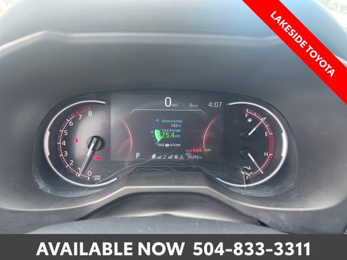 Used 2024 Toyota RAV4 XLE FWD image 29