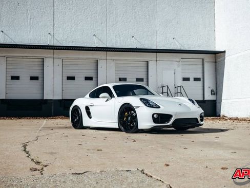 Used 2014 Porsche Cayman S image 33