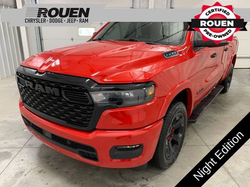 Used 2025 RAM 1500 Big Horn AWD/4WD image 1