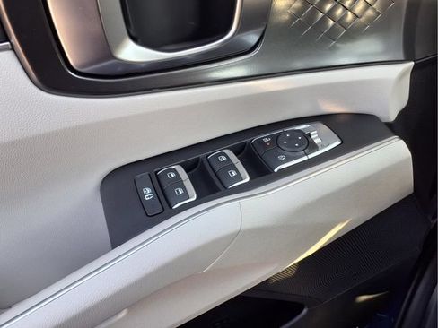 New 2026 Kia Sorento S AWD/4WD image 14