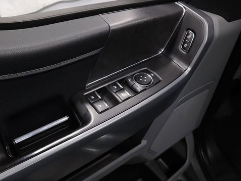 Used 2024 Ford F150 XLT image 23