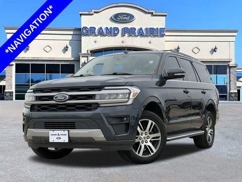 Certified 2022 Ford Expedition XLT RWD image 1