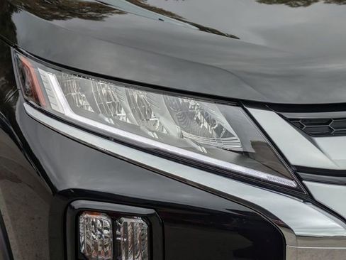 New 2026 Mitsubishi Outlander Sport SE image 10