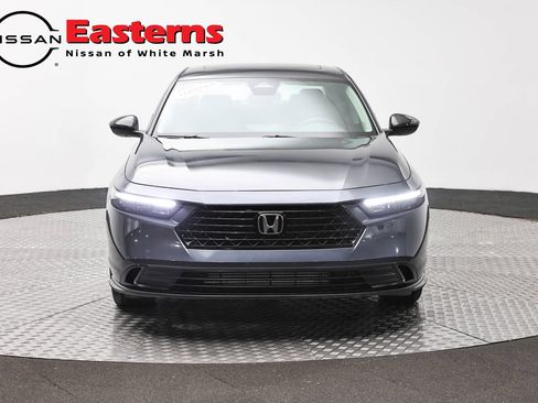 Used 2025 Honda Accord SE image 2