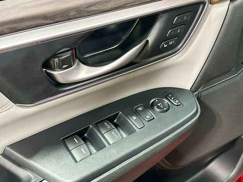 Used 2021 Honda CR-V EX-L image 18