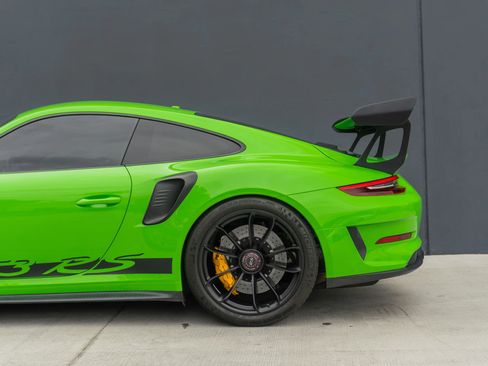 Used 2019 Porsche 911 GT3 RS RWD image 18