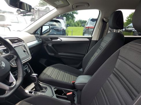 Used 2024 Volkswagen Tiguan S FWD image 17