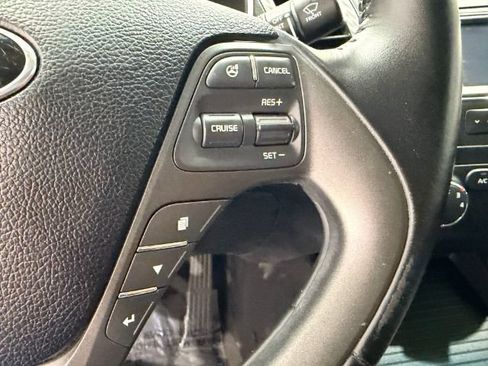 Used 2014 Kia Forte EX FWD image 28