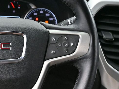 Used 2019 GMC Acadia SLT FWD image 16