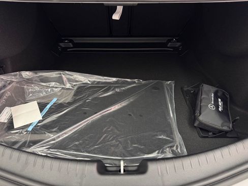New 2026 Mercedes-Benz CLE 300 4MATIC Coupe image 31