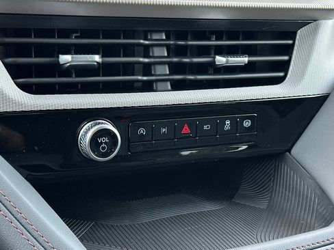 New 2026 Ford Explorer Active w/ Active Comfort Package image 21