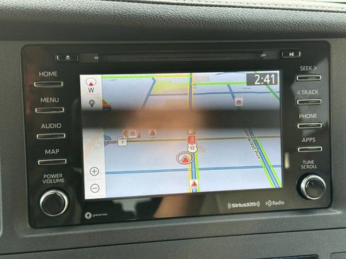 Used 2019 Toyota Sienna AWD image 43