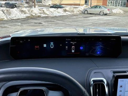 Used 2025 Ford Expedition Max Platinum w/ Stealth Performance Package image 13