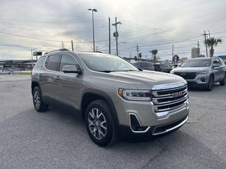 Used 2023 GMC Acadia SLT video 3