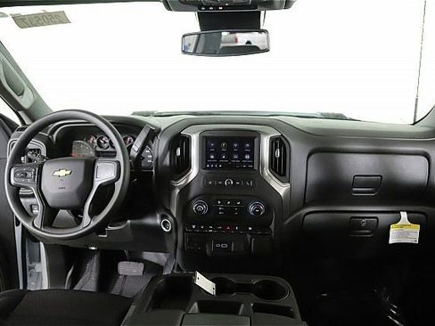 New 2025 Chevrolet Silverado 2500 Custom w/ Custom Value Package image 9