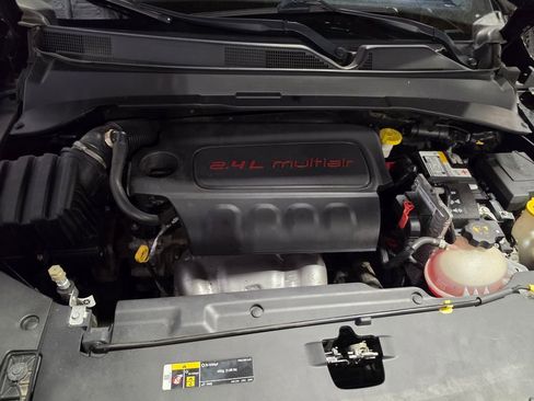 Used 2022 Jeep Compass Latitude w/ Convenience Group AWD/4WD image 9