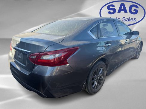Used 2018 Nissan Altima 2.5 S w/ S Convenience Package image 3
