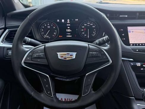Used 2025 Cadillac XT5 Premium Luxury w/ Technology Package AWD/4WD image 37