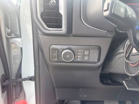 Used 2021 Ford Bronco Sport Outer Banks w/ Outer Banks Package AWD/4WD image 16