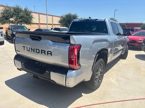 Used 2023 Toyota Tundra Platinum AWD/4WD image 3