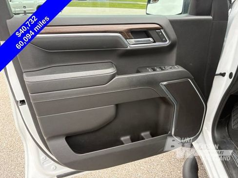 Used 2024 Chevrolet Silverado 1500 RST w/ Z71 Off-Road Package AWD/4WD image 11