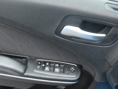 Used 2023 Dodge Charger GT image 9