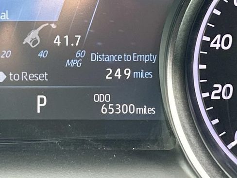 Used 2021 Toyota Camry XSE FWD image 32
