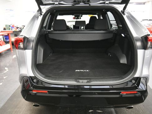 Used 2024 Toyota RAV4 SE w/ Weather & Moonroof Package AWD/4WD image 24