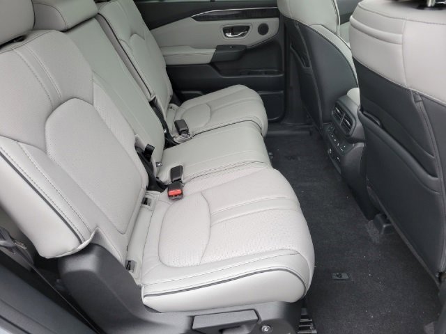 New 2026 Honda Pilot Elite image 14