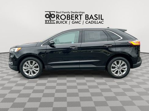 Used 2024 Ford Edge Titanium AWD/4WD image 5