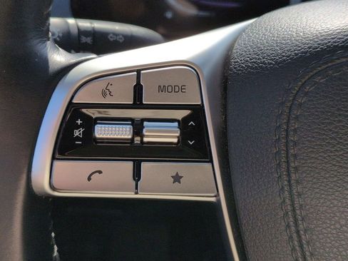 Used 2025 Kia Telluride S FWD image 21